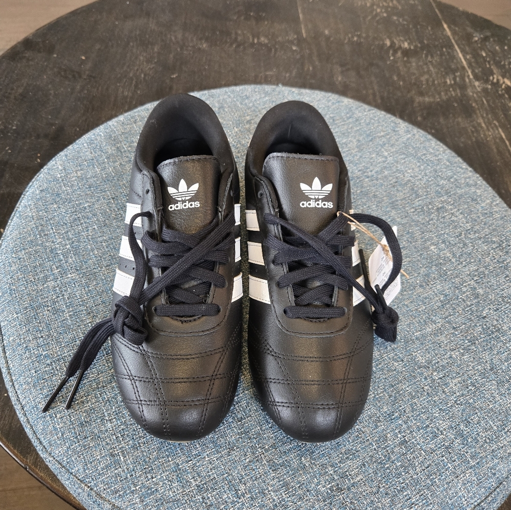 Womens Adidas Taekwondo Lace Black and White Gum Shoes